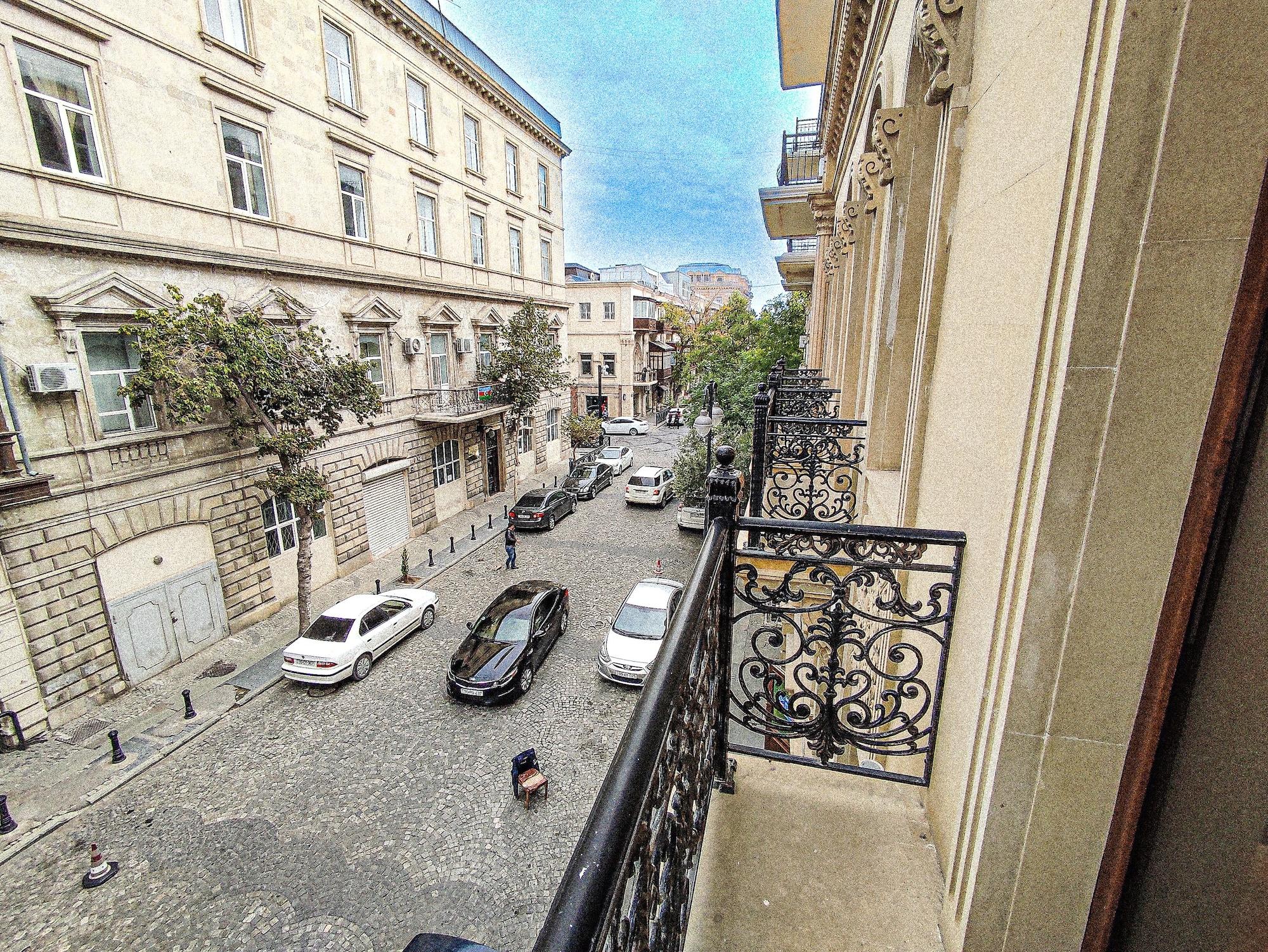 Du Port Hotel Баку Екстериор снимка